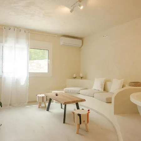 アパート Georgiannas D Kómboi