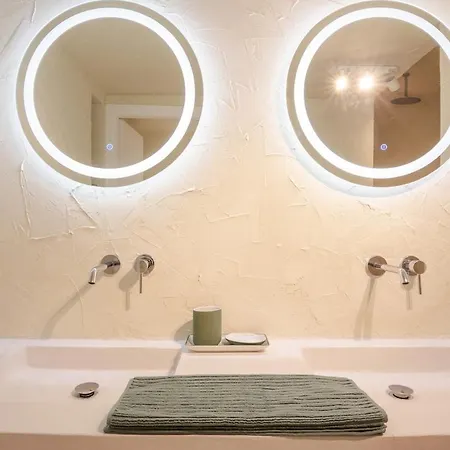 Georgiannas D Kómboi