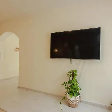 Georgiannas D * Κόμποι