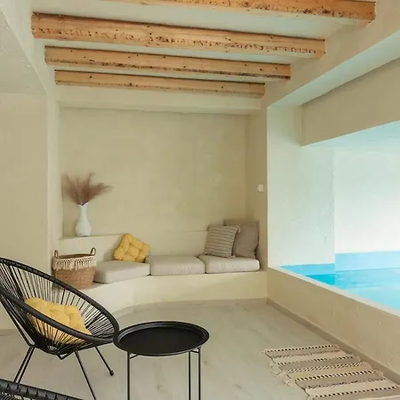 Georgiannas D Διαμέρισμα Κόμποι